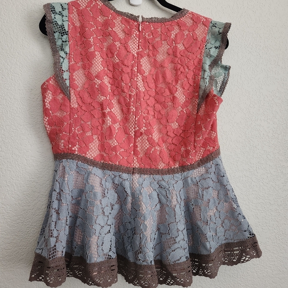 Sundance Vintage Days Lace Peplum Top M - Picture 8 of 9